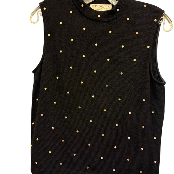 St. John Black Muscle Tee with Gold Studs - Picture 3 of 4